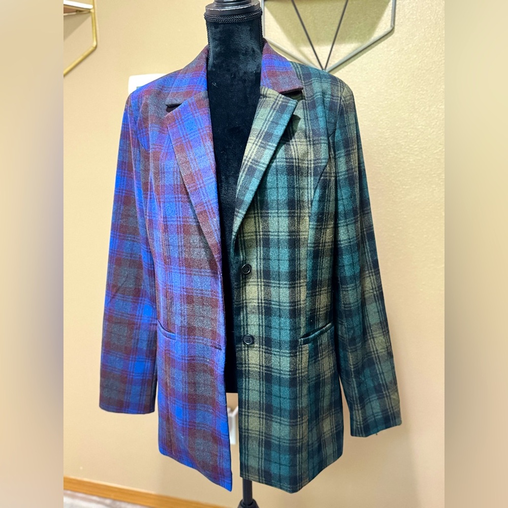 Current Mood Vibrant Plaid Blazer